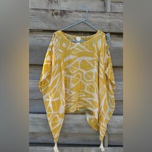 Chico's Geometric Yellow and White Tunic. M/S